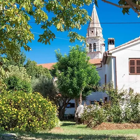Holiday In Tar Porec Istrien 41772 펜션