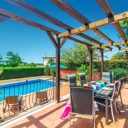 Holiday In Tar Porec Istrien 41772 Tar-Vabriga